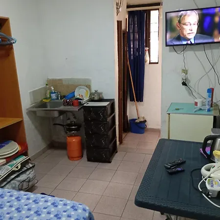 Private 17 * Tirana